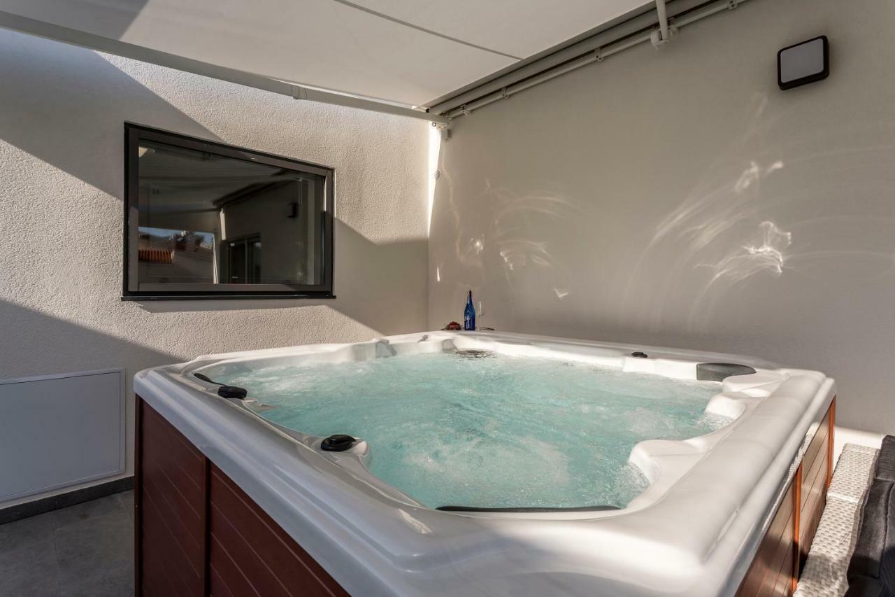 Sea Pearl Luxury Apartment Podstrana Eksteriør billede